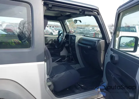 2008 Jeep Wrangler X z USA, uszkodzony, nr VIN 1J4FA24138L632484